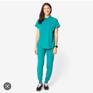 Rare color Teal figs XL pants